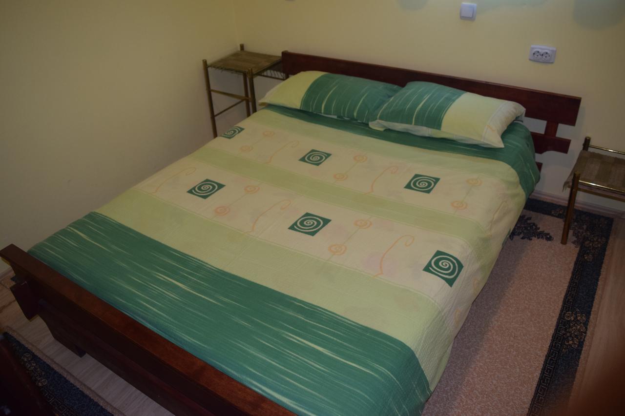 זלאטיבור Bozovic Mv Apartments מראה חיצוני תמונה